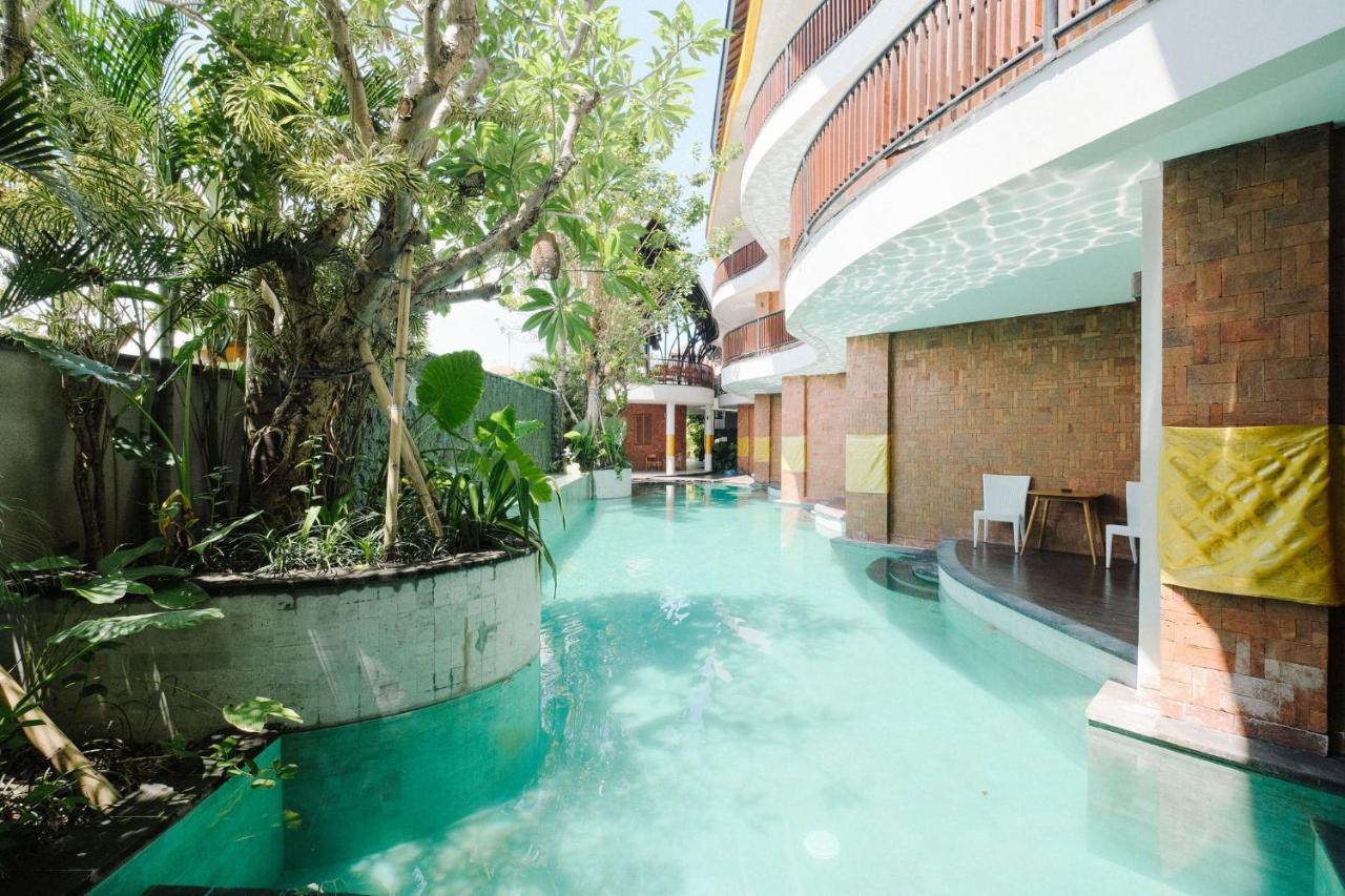Djabu Seminyak Hotel Denpasa Buitenkant foto