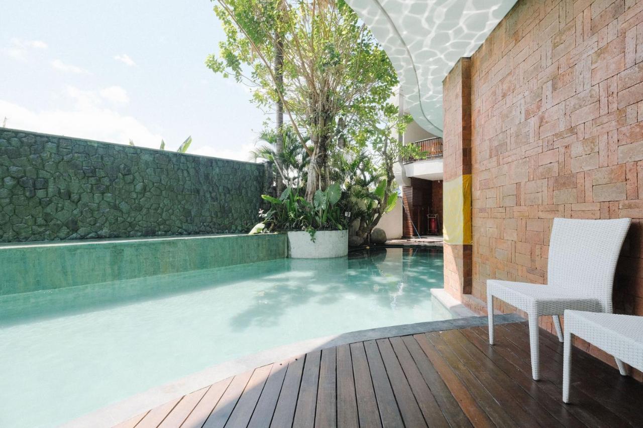 Djabu Seminyak Hotel Denpasa Buitenkant foto