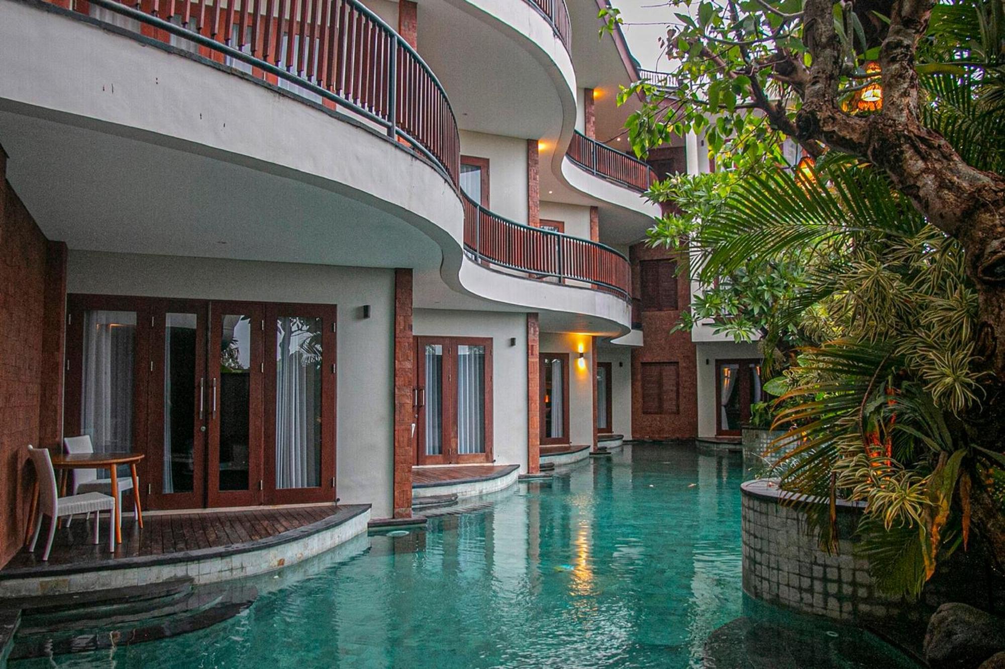 Djabu Seminyak Hotel Denpasa Buitenkant foto
