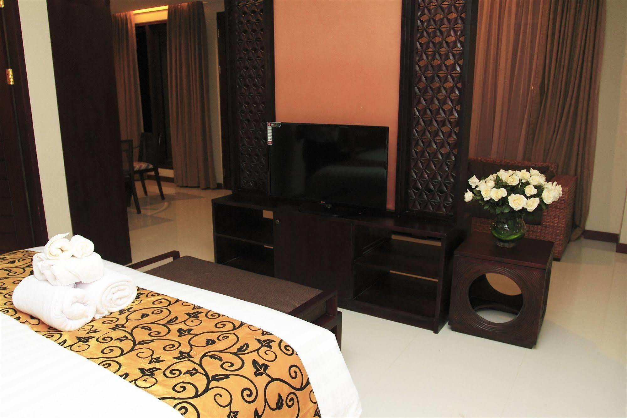 Djabu Seminyak Hotel Denpasa Buitenkant foto